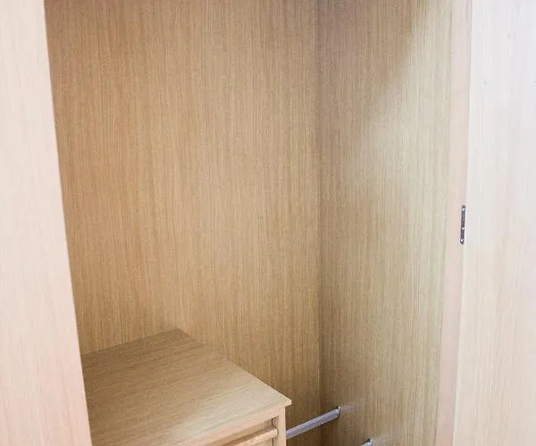 Puerta De Apartman Ronda