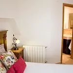 Апартаменти Puerta De